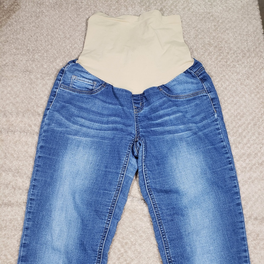 Skinny maternity Jean's size medium Indigo Blue